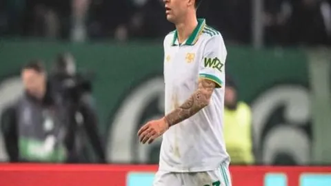 埃爾切2-2战平西班牙人，武磊半场离场，德托马斯双响献关键助攻